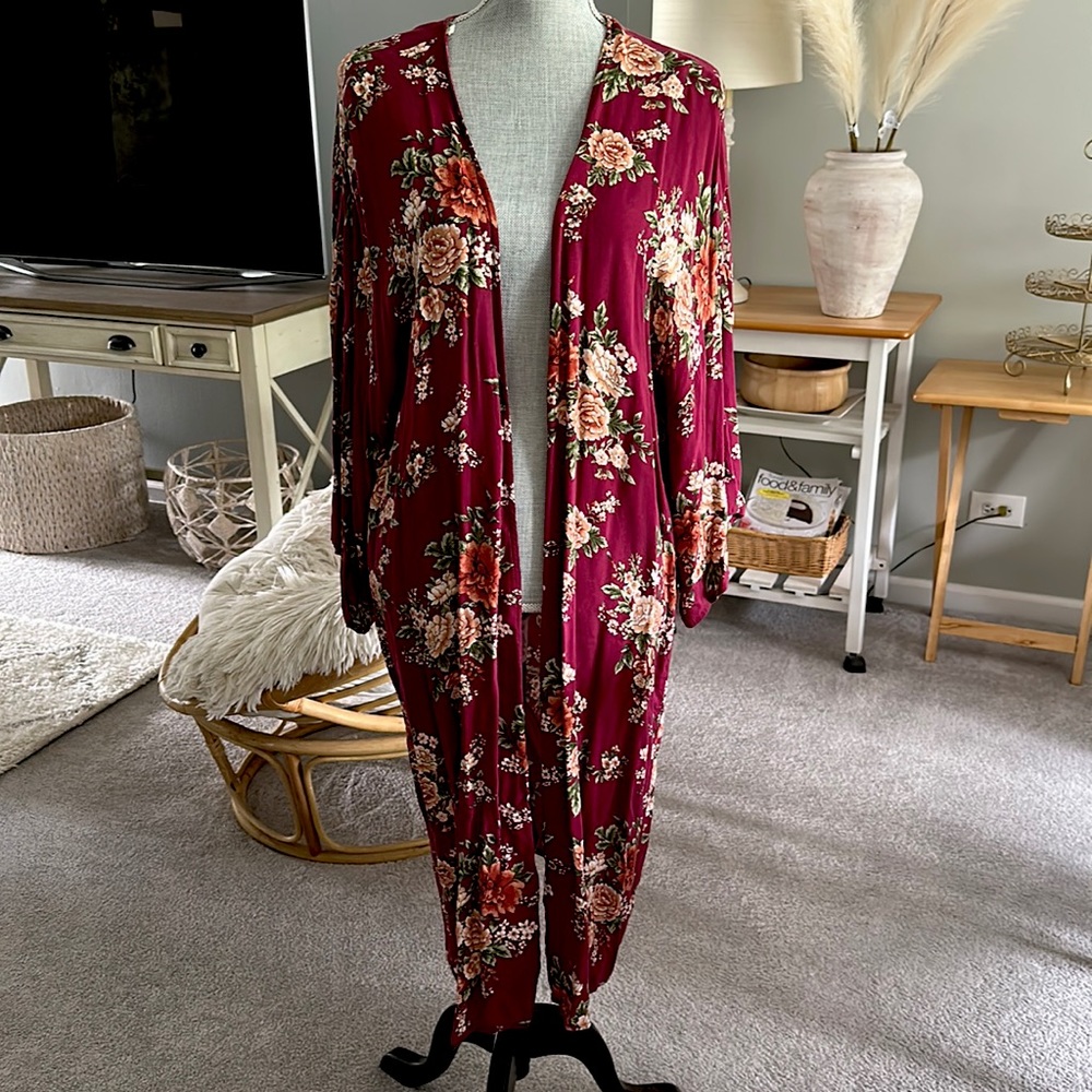 🌸Forever 21 Flower Rob